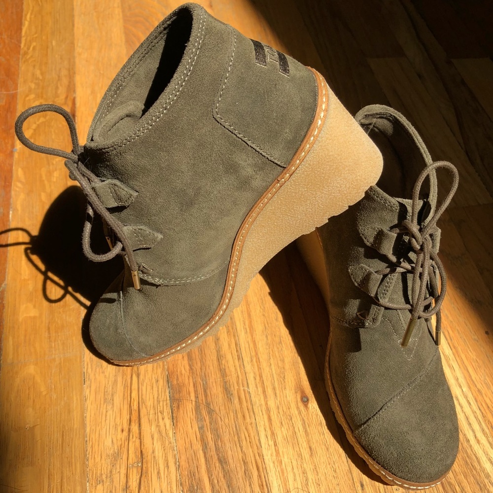 TOMS Desert Wedge Bootie